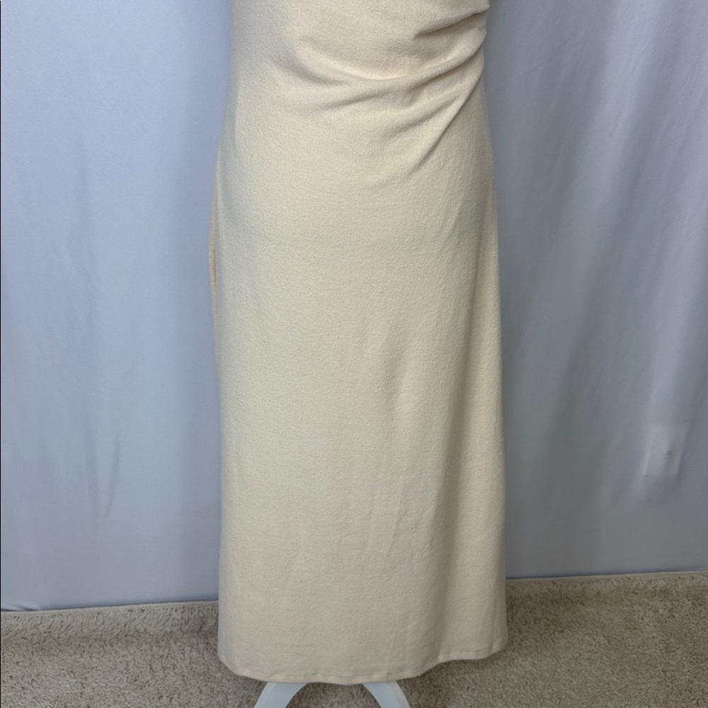 ASTR The Label Draped Midi Dress Size Medium Butter Cream NWOT - Picture 12 of 15